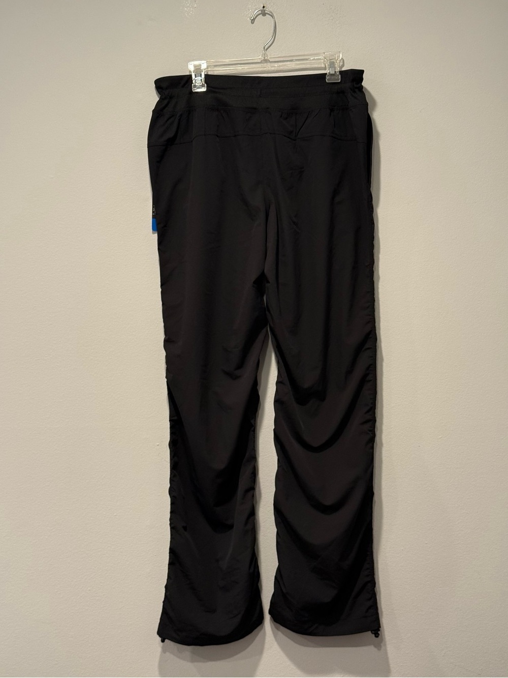 Kirkland Signature Ladies' Active Pant - Picture 9 of 9